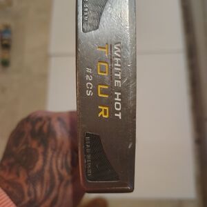 Odyssey White Hot Tour Putter - Silver